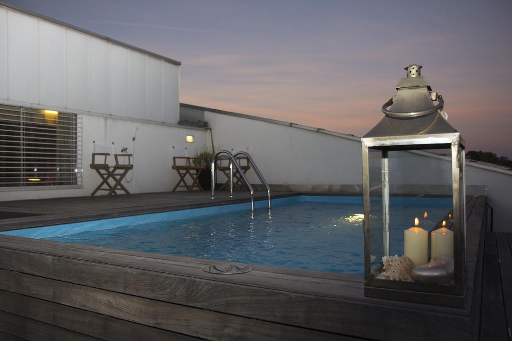 Pavi Apts Ljubljana - Private Rooftop Swimming Pool Liubliana Quarto foto