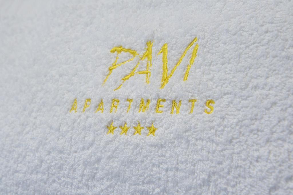 Pavi Apts Ljubljana - Private Rooftop Swimming Pool Liubliana Quarto foto